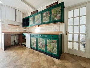 Photo 20- click for photo gallery